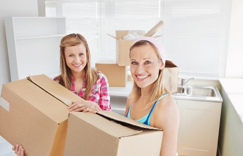 Complaint resolution process with records and review steps